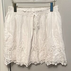 Joe Fresh White embroidered skirt